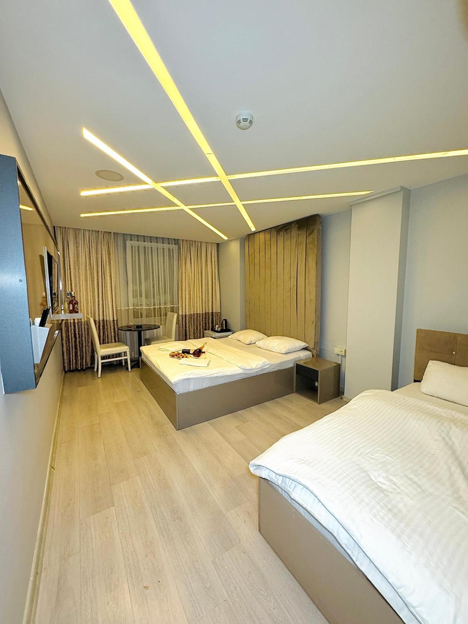 Hotel Blueway Provincia di Provincia di Istanbul Esterno foto