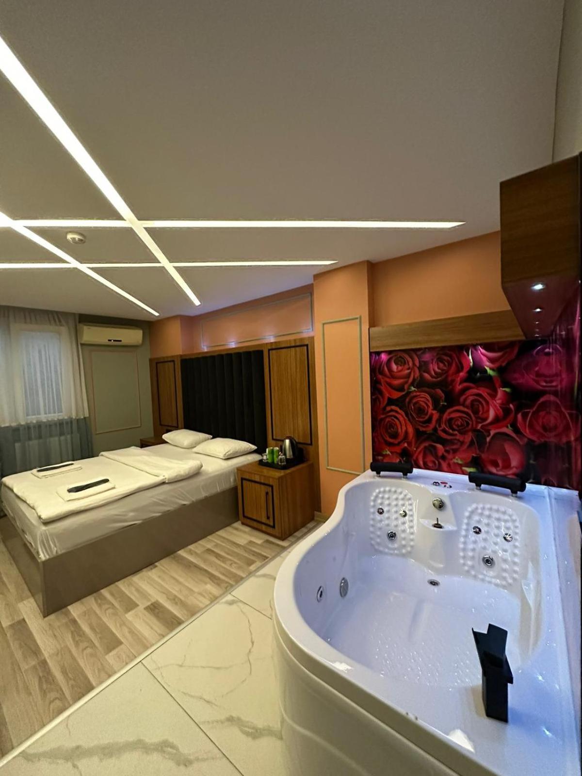 Hotel Blueway Provincia di Provincia di Istanbul Esterno foto