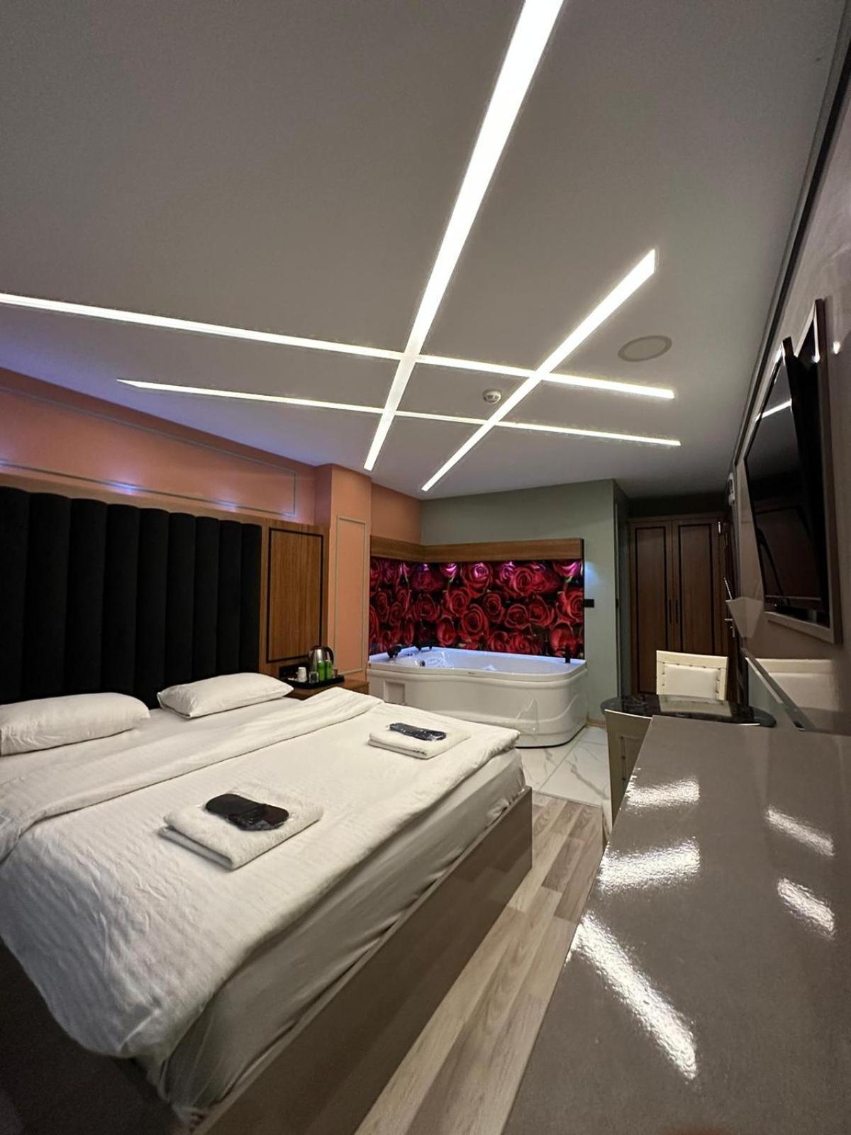 Hotel Blueway Provincia di Provincia di Istanbul Esterno foto